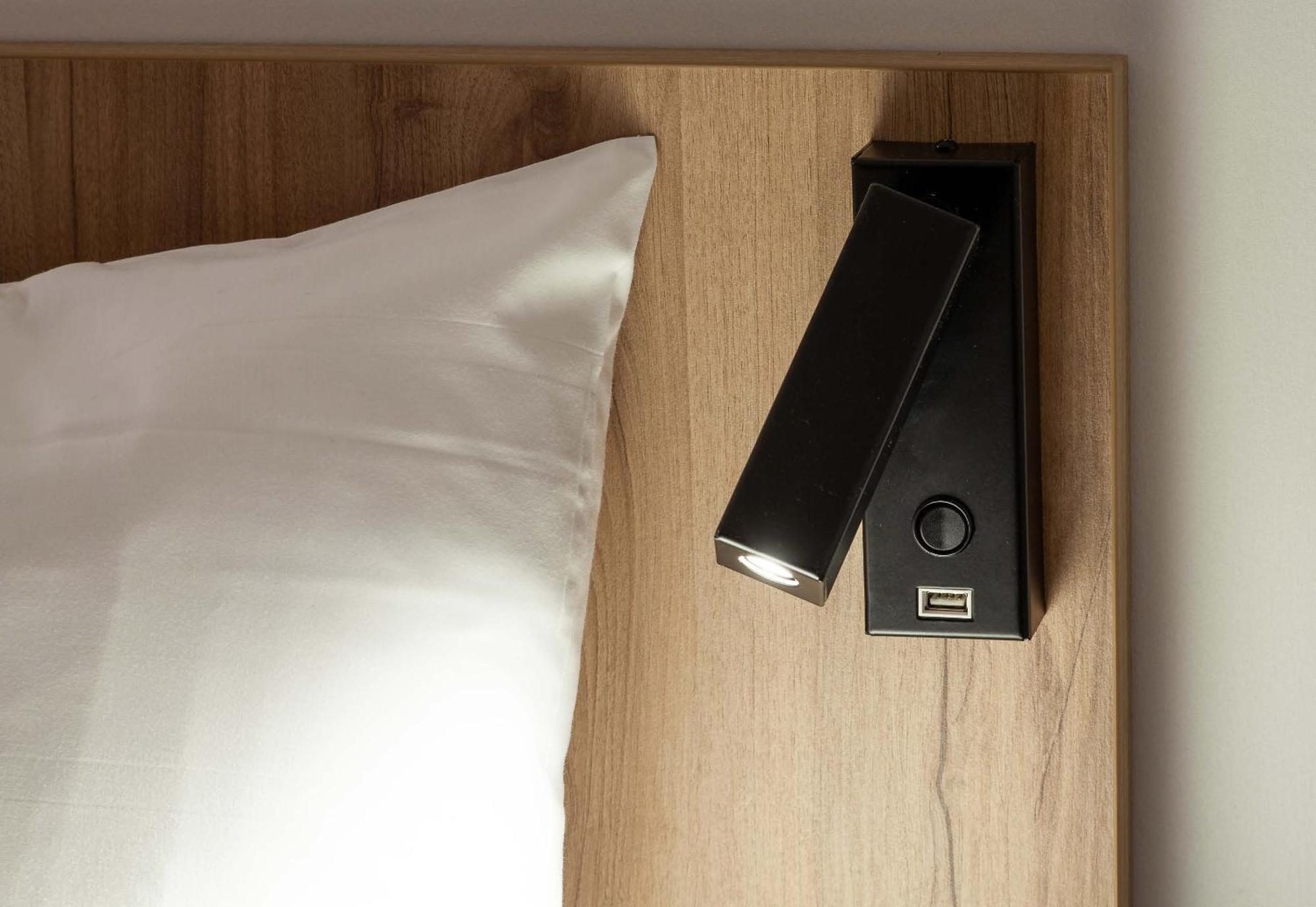 B&B Hotel Bourges 1 Экстерьер фото